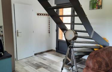 Chalet à L'orée du bois avec parking - Foto 11