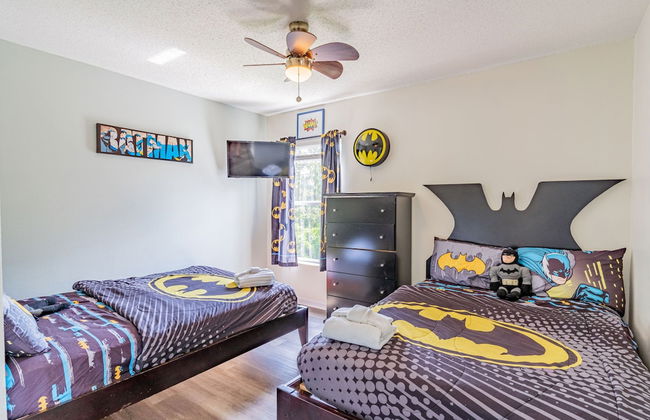 Themed 7 Bedroom Villa, 12 Min to Disney, Resort Access - Foto 6