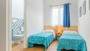 Arricàmpati Villa & Bringo Car Rental - Foto 5