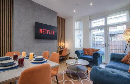 Modern & Spacious 4-Bedroom Home, Family & Contractor Friendly, Manchester - Foto 1