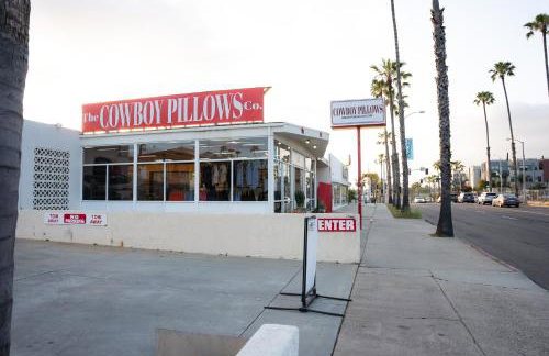 1 Block from Beach - Steps from Restaurants & Shops - Foto 29