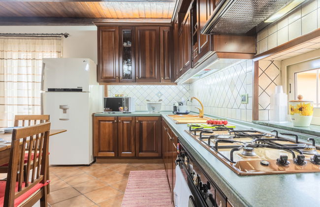 2 bedroom House in Partinico - Photo 9