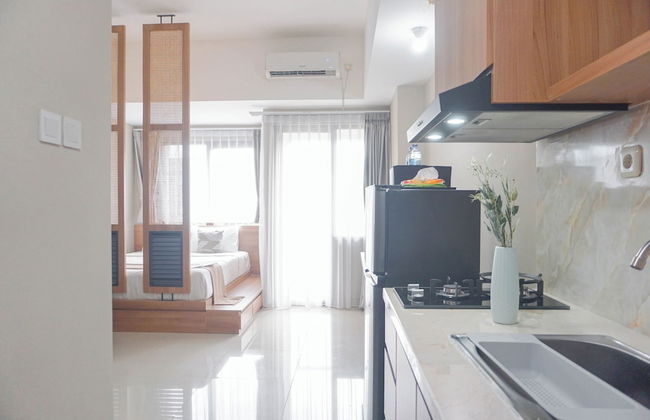 Comfortable Studio Room at LRT City Jatibening - Foto 11