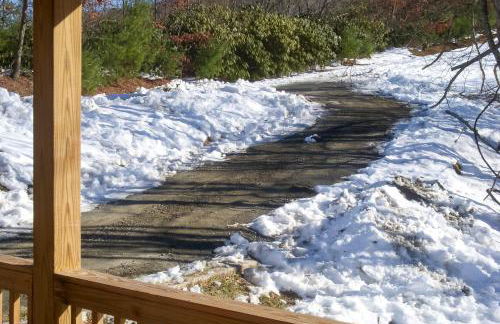 A Bit of Heaven Cabin Less Than 13 Miles from Boone! - Foto 37