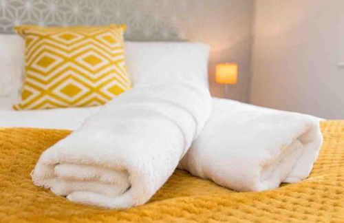 #Cloudstays Birmingham - City Getaway - 2 Lakes - Ideal For Couples Groups & Contractors - Foto 1