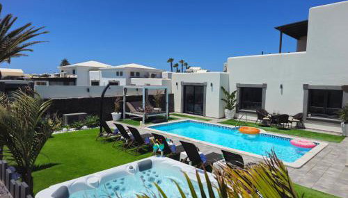 VILLA KARLA - Photo 4