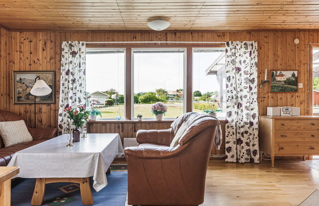 2 bedroom House in Trensum with garden and terrace - Photo 3