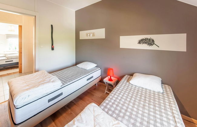 Detached House with Sauna & Hot Tub near Ski Resort & Nature Park - Photo 5