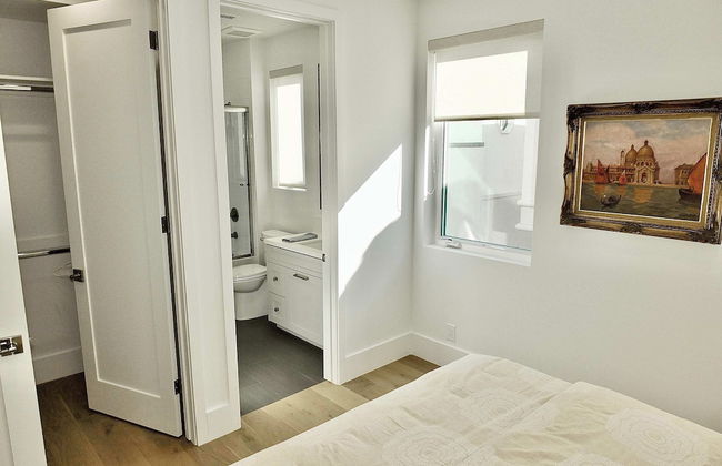 Beach Paradise Stunning 3-story in Long Beach! - Foto 5