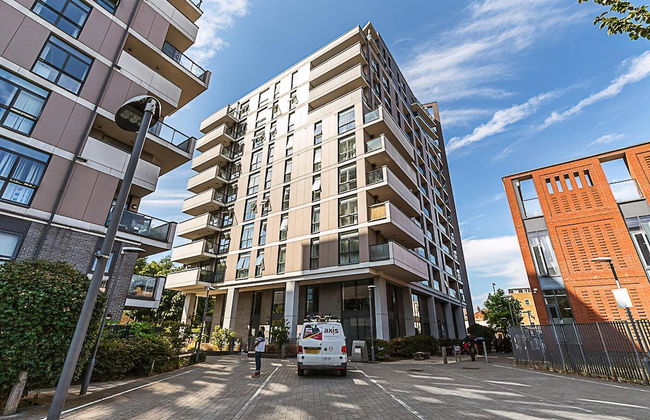 Stylish Canary Wharf Retreat For 2 - Foto 25