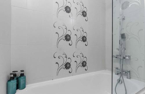 Prime Location with Modern Comfort - Foto 19