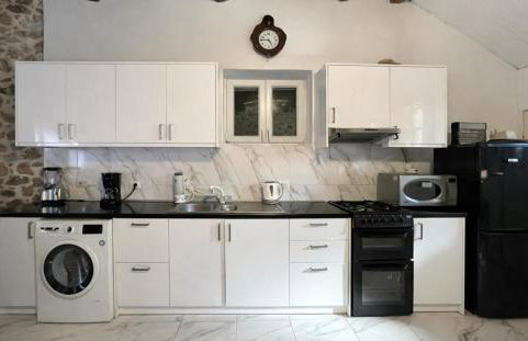 Art House Pagoi Sleeps 6 Parking Near The Beach - Foto 21