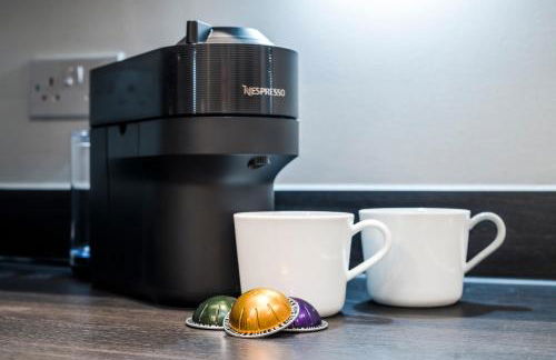 TheCountingSheep - Heathrow in 15 mins - Glass Balcony - Dedicated Workspace - Foto 14