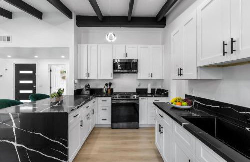 Starlite Safari Where Desert luxury Meets Mid Century Charm - Foto 6