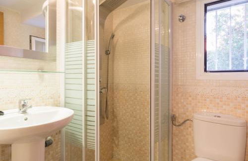 Grande Villa privada, 4 dormitorios , 3 baños, aire acondicionado , piscina, Wifi - ES-389-16 - Foto 11