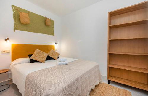 21 Sleeps Private Pool Villa & BBQ Near Barcelona - Foto 63