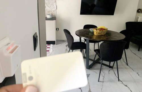 Luxury Home with Garden in the Suburbs - Foto 11