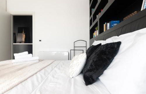 Apartment with Panoramic View of Milan and public free parking lot - Foto 15