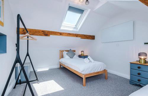 Cozy 3-Bed Home by 53 Degrees Property, Perfect for Business & Groups! - Foto 26