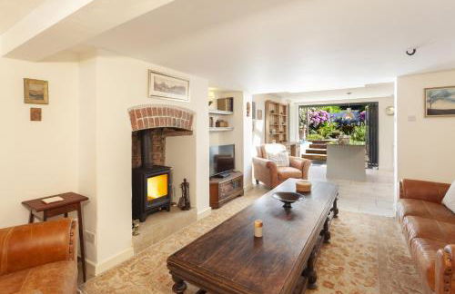 Pebble Cottage Dunster - Photo 2