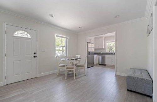 Serene Home in Central Burbank - Foto 10