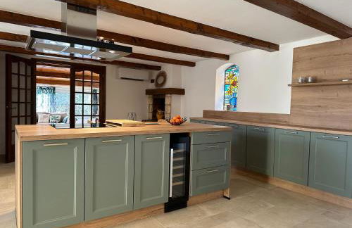 Villa Chantebise, calme et élégance avec piscine privée - Foto 17