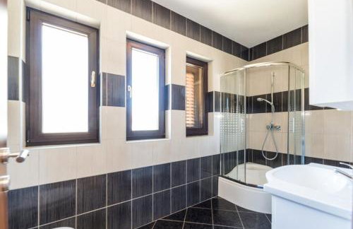 Villa Maslina with private pool on quiet location - by TA Leut Agency - Foto 10