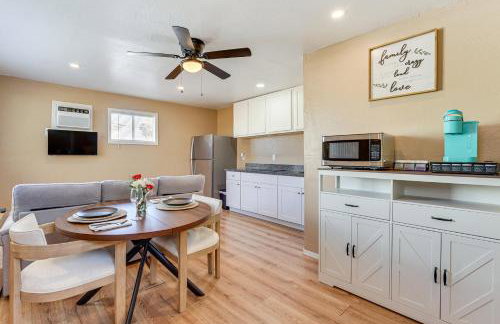 3 Mi to Lookout Mtn! Gem with Fire Pit and Fenced Yard - Foto 1