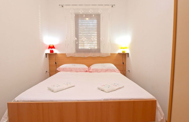 Apartment 1136 - Photo 6