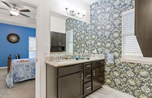 NEW Temple House - 12PPL - Families, Groups, Insurance - Quiet Street, 5 Mi To Meta, BS&W, UMHB Pets OK, FAST Wi-Fi FREE Parking - Professionally Managed By Stay Albatross Furnished Rentals - Foto 30