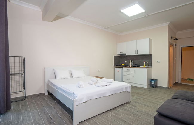 Capo Calaberno Aparts - Photo 20