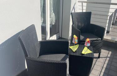 NORA House - Photo 17