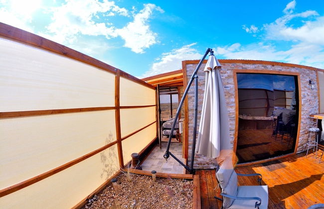 Unique off Grid Desert Retreat, California, USA - Photo 11