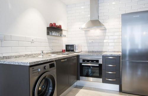 Apartamentos La Marina - Foto 24