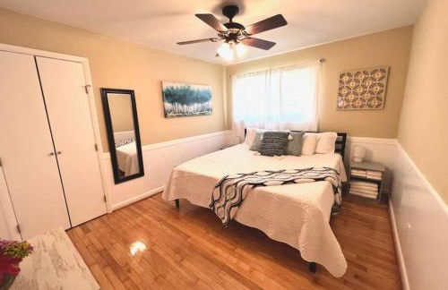 *Comfortable Townhome * King Beds * Long Term* - Foto 11