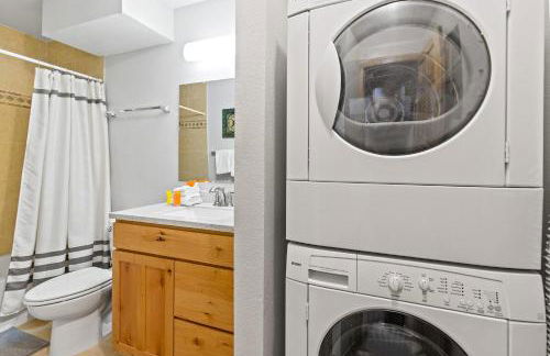 Rocky Mountain Escape with Vista View - Wildernest - Foto 21