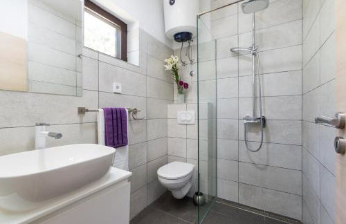 Seaside Villa near Trogir - Poljica - Photo 21