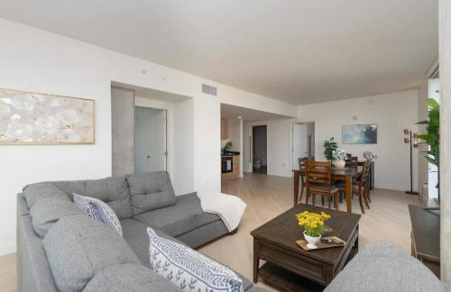 2Bed Apt View of Hollywood Sign & Rooftop Pool - Foto 11