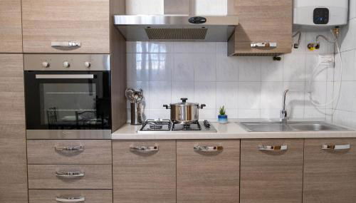 HUMANITAS-FORUM, Casa Accogliente con Parcheggi Gratis - Photo 5