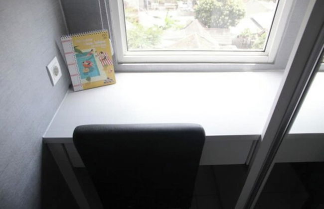 Modern and Comfortable Studio Apartment Springlake Summarecon near Summarecon - Photo 21