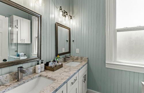 Family & Pet-Friendly - Walk to Beach & Pier - Foto 16