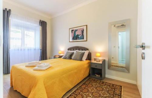 Vita Portucale ! Moscavide Casa Branca w/ Terrace - Photo 40