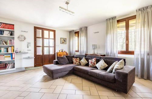 Serendipity - Photo 1