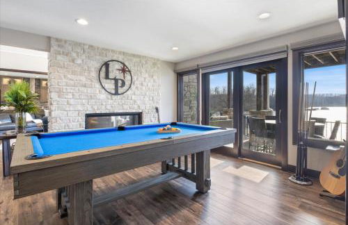 LOTO Pointe, Updated Luxury Home w/ Boat & PWC Slip, Boat Ramp, Firepits, Pool Table & More! - Foto 39