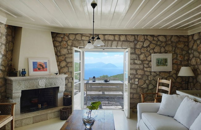 Spacious Villa in Vasiliki with Swimming Pool & Hot Tub - Foto 12