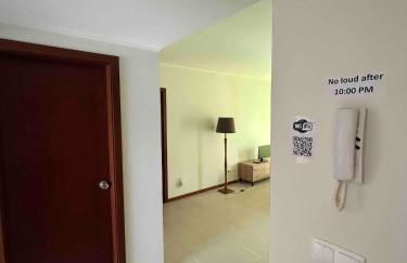 The Quiet Corner - Photo 7