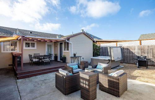 Charming Garden Cottage- steps to historic Old Town Half Moon Bay - Foto 3