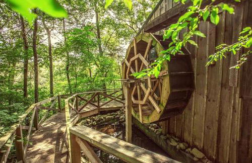 Luxury Cabin for Two with Beautiful River Views near Knoxville - Foto 17