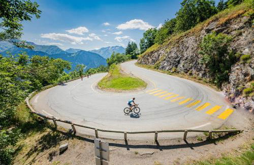 Chalet Alpe d'Huez 1850-Sea and Mountain Pleasure Avec 2 appartements- 1 Appartement 3 Chambres 8 Couchages - 3 Salles d'eau et 1 Appartement 5 Chambres 12 Couchages 5 Salles d'eau - Jacuzzi et Sauna -Pieds des Pistes et Centre - Foto 74