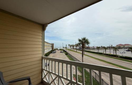Ocean Views - Heated Pool - Hot Tub - Corner Unit - steps to beach - SS 29 - Foto 2